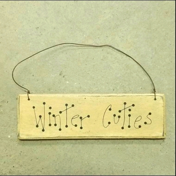 Winter Cuties Mini Sign Brand New - Picture 1 of 1